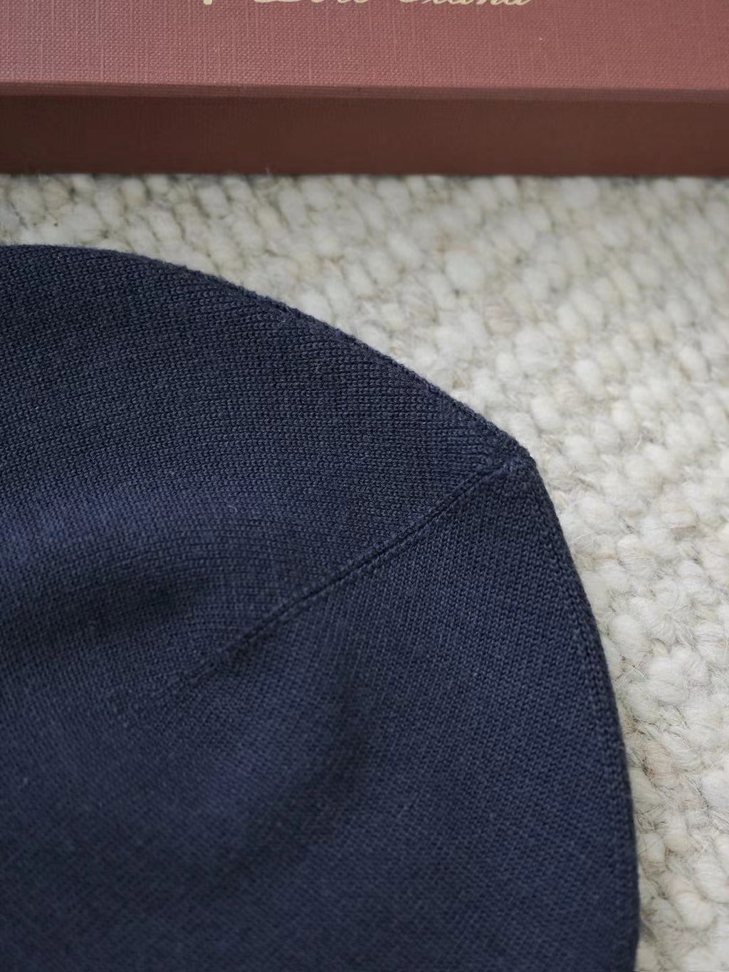 Loro Piana The Gift of Kings® Feinstrick-Mütze in Dunkelblau