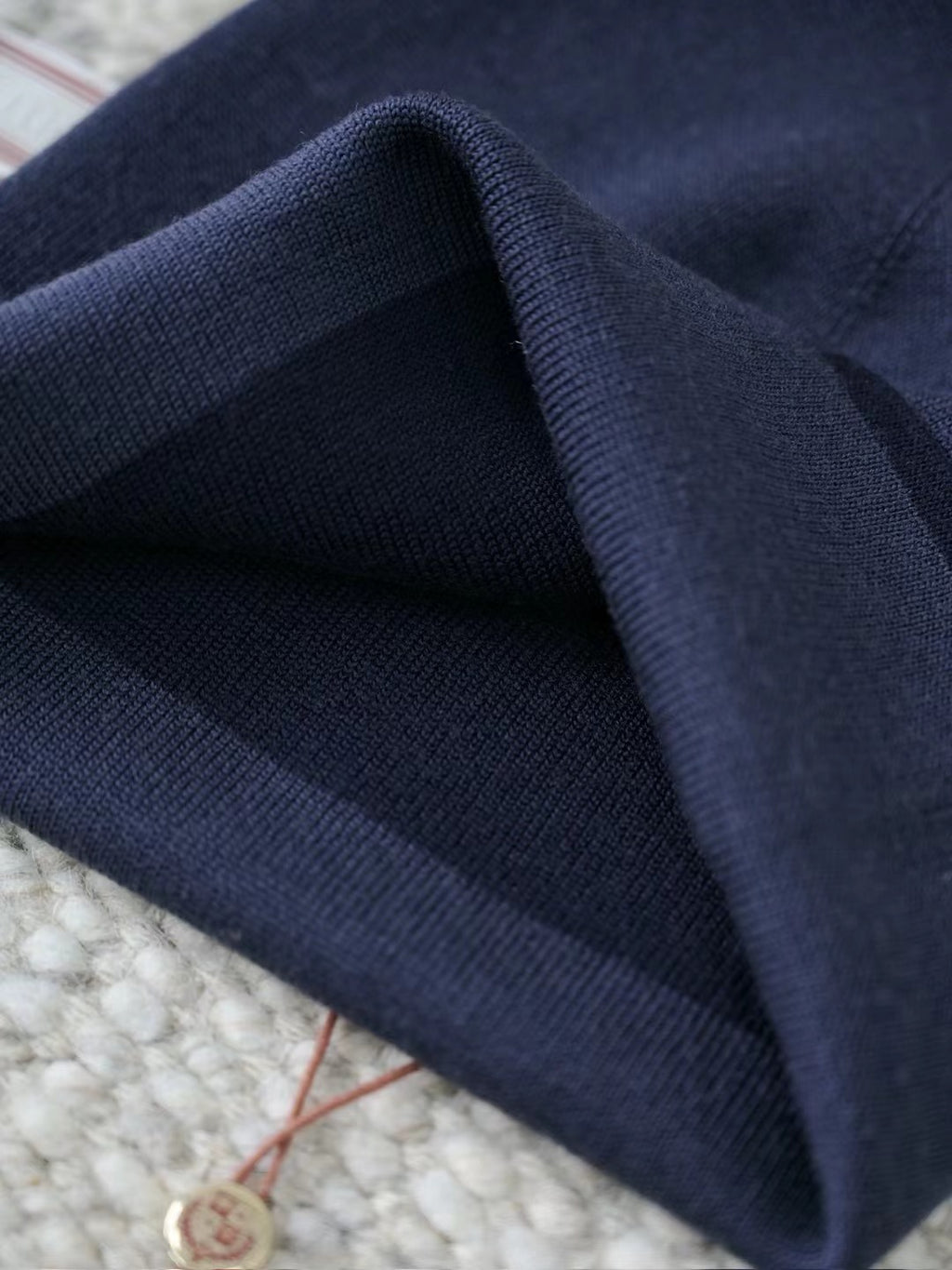 Loro Piana The Gift of Kings® Feinstrick-Mütze in Dunkelblau