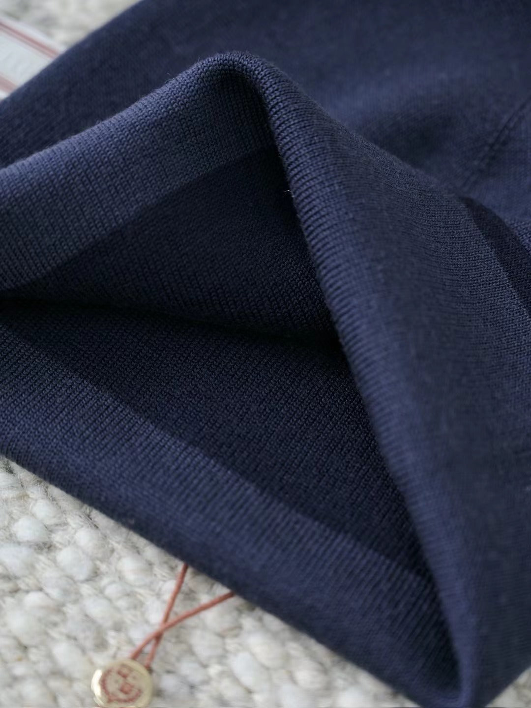 Loro Piana The Gift of Kings® Feinstrick-Mütze in Dunkelblau