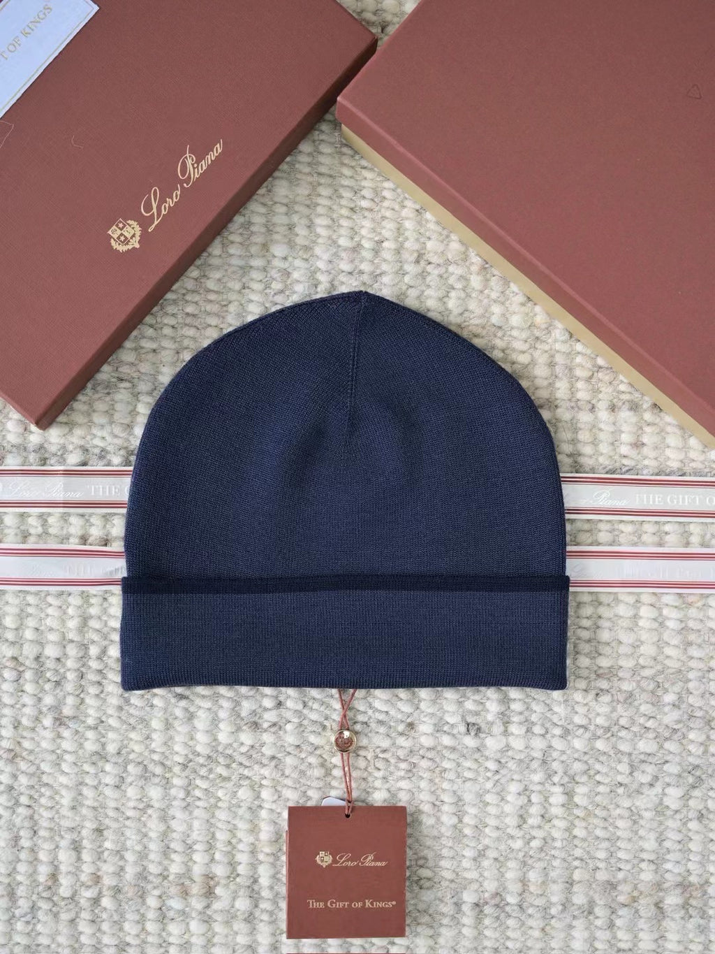 Loro Piana The Gift of Kings® Feinstrick-Mütze in Dunkelblau