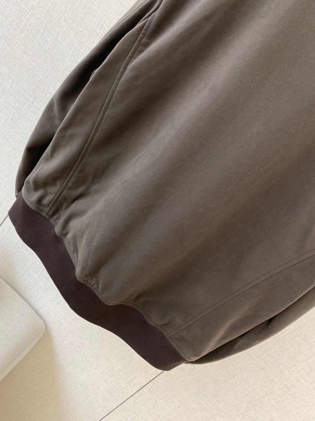 Loro Piana Dunkelgraue Jacke aus Techno-Gewebe mit aufgesetzten Taschen