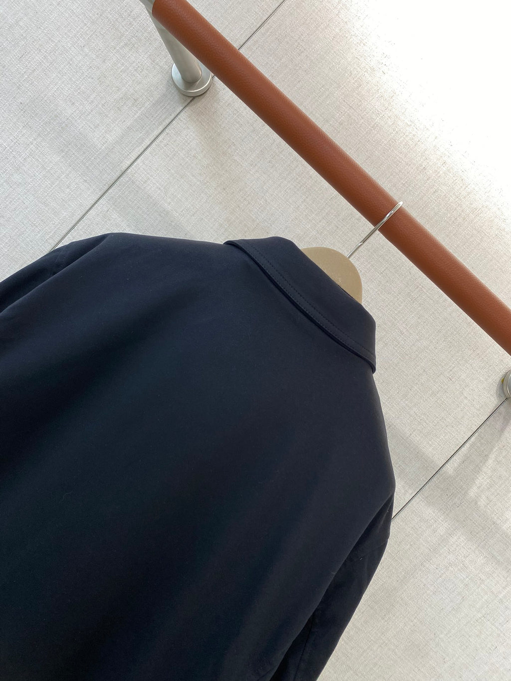 Loro Piana Dunkelblaue Jacke aus Techno-Gewebe mit aufgesetzten Taschen