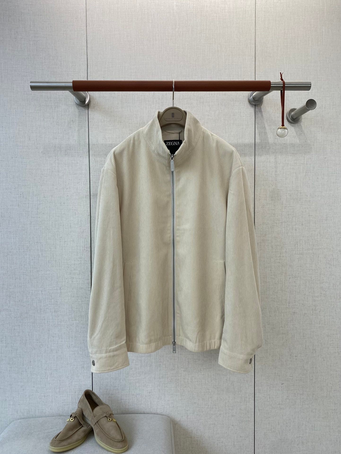 ZEGNA Herren-Strickjacke mit Zipper und Stehkragen Creme