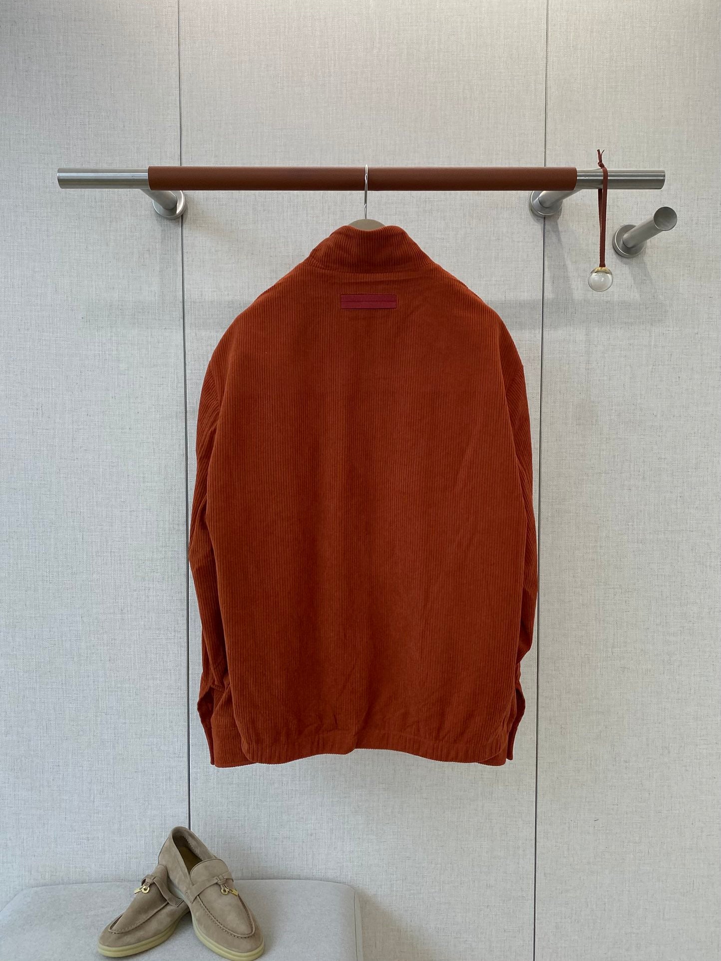 ZEGNA Herren-Cordjacke mit Zipper und Stehkragen Rostbraun