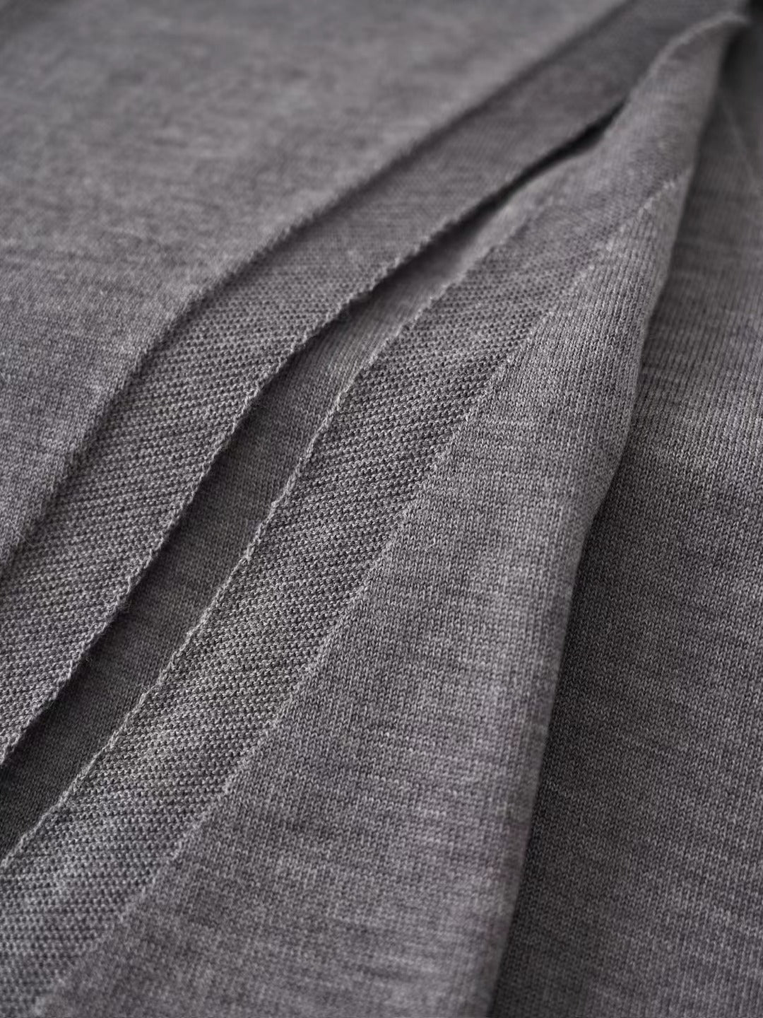 Loro Piana Superfine Cashmere Schal in Grau