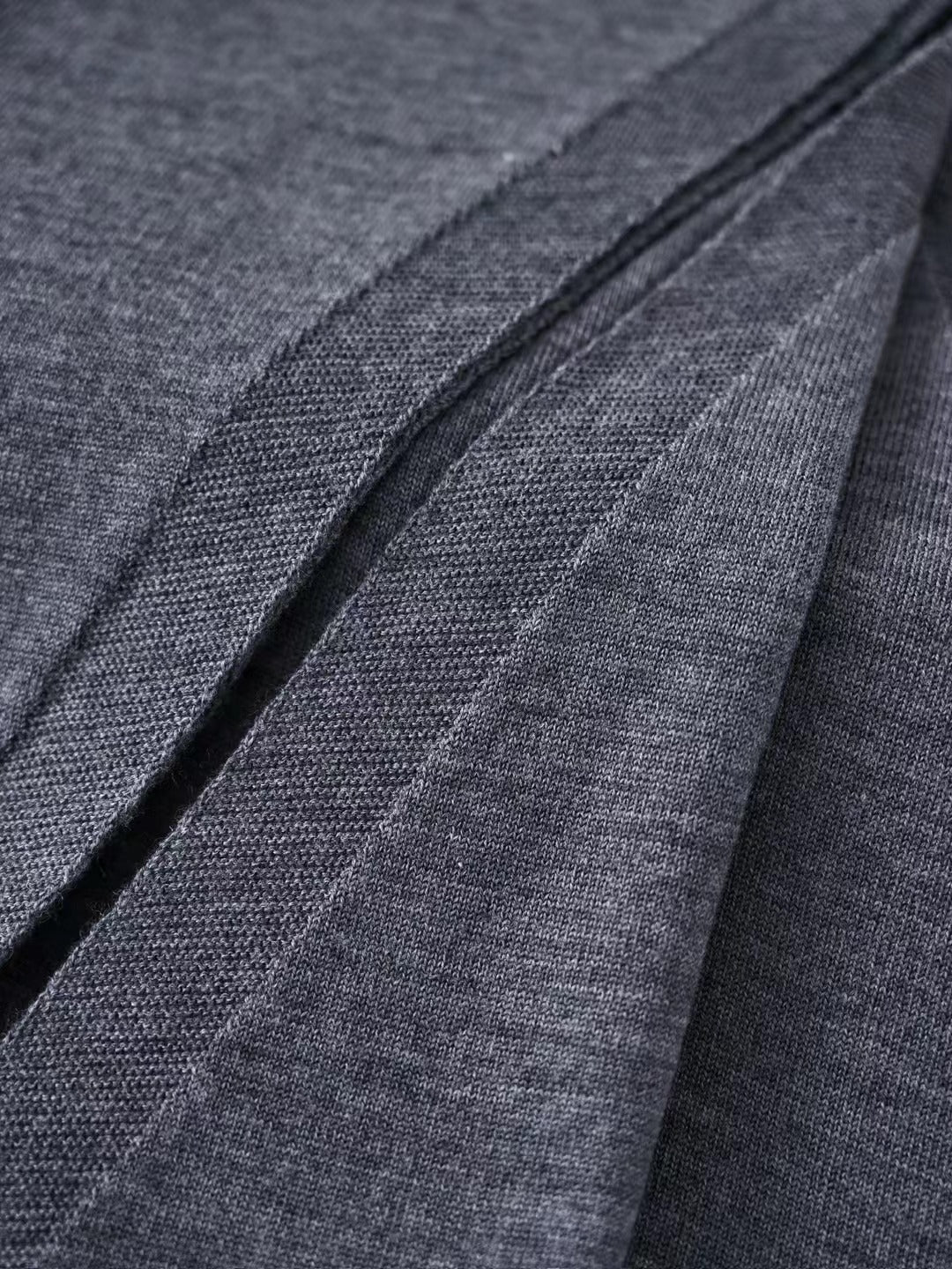 Loro Piana Superfine Cashmere Schal in Dunkelgrau