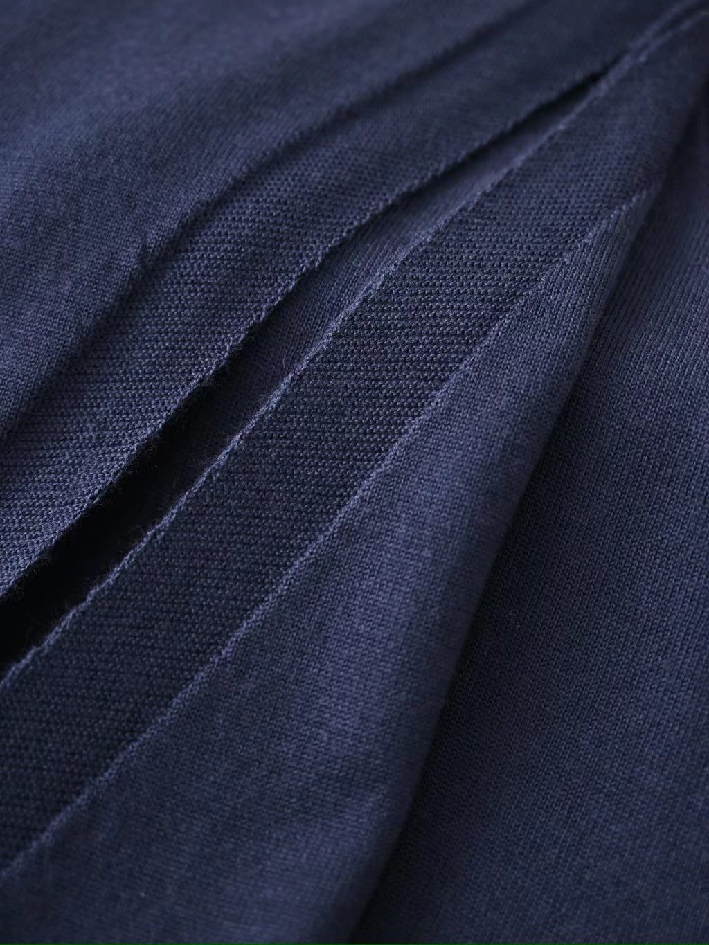 Loro Piana Superfine Cashmere Schal in Marineblau