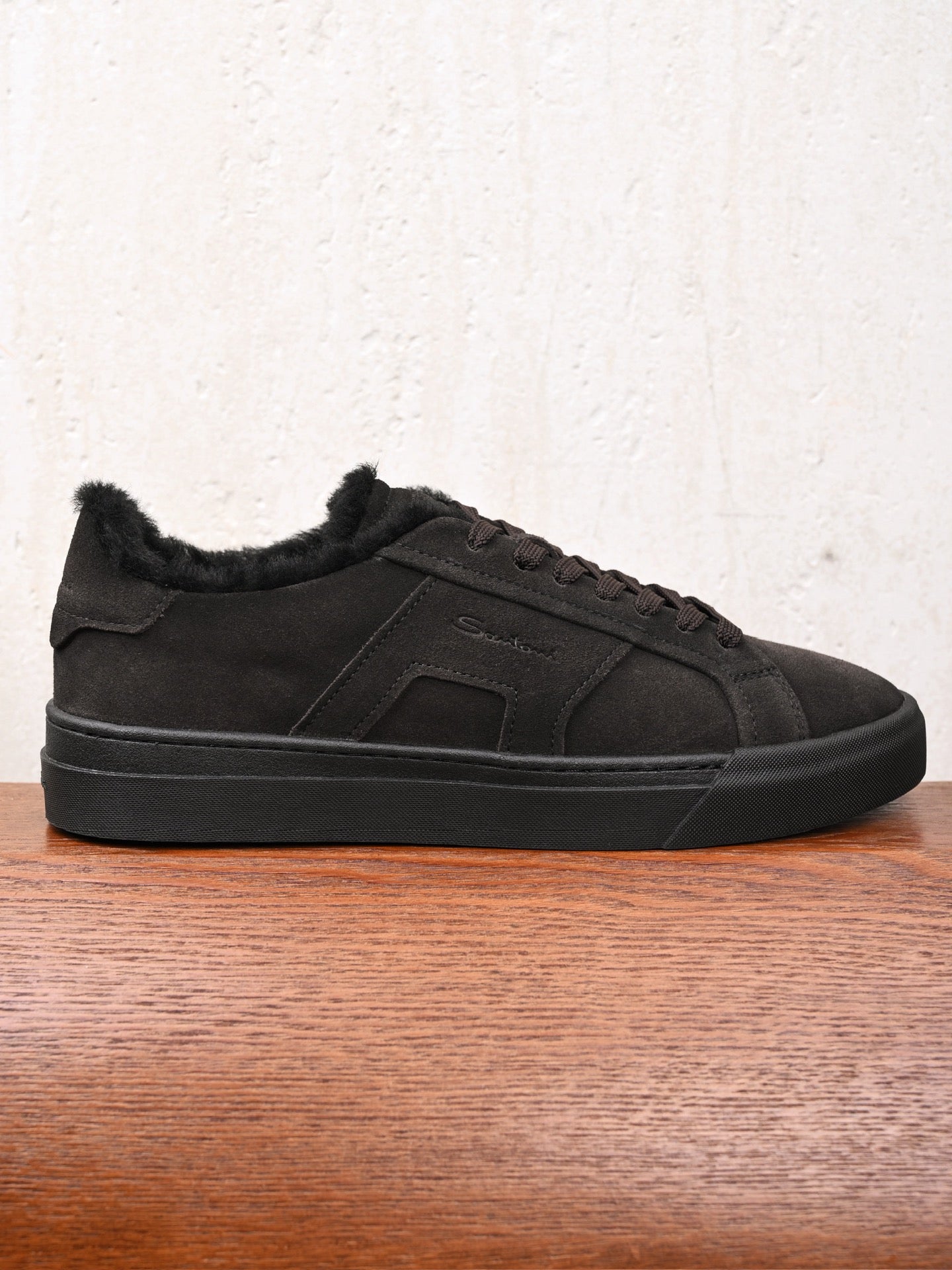 Santoni Veloursleder-Sneaker mit Lammfellfutter in Schwarz (Dunkelanthrazit)