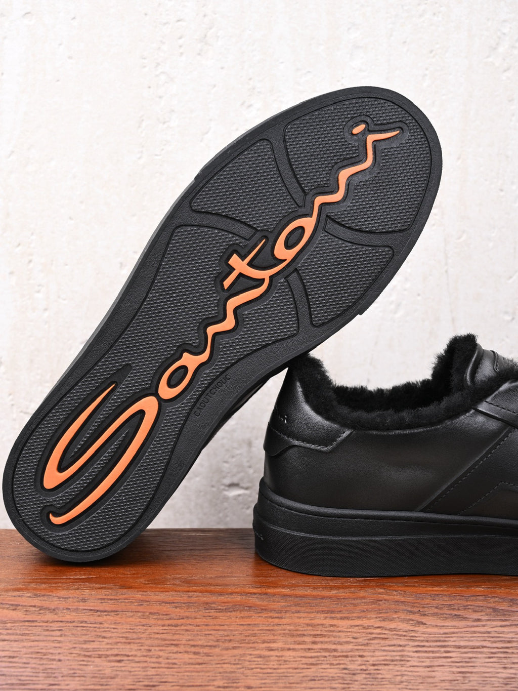 Santoni Leder-Sneaker mit Lammfellfutter in Schwarz