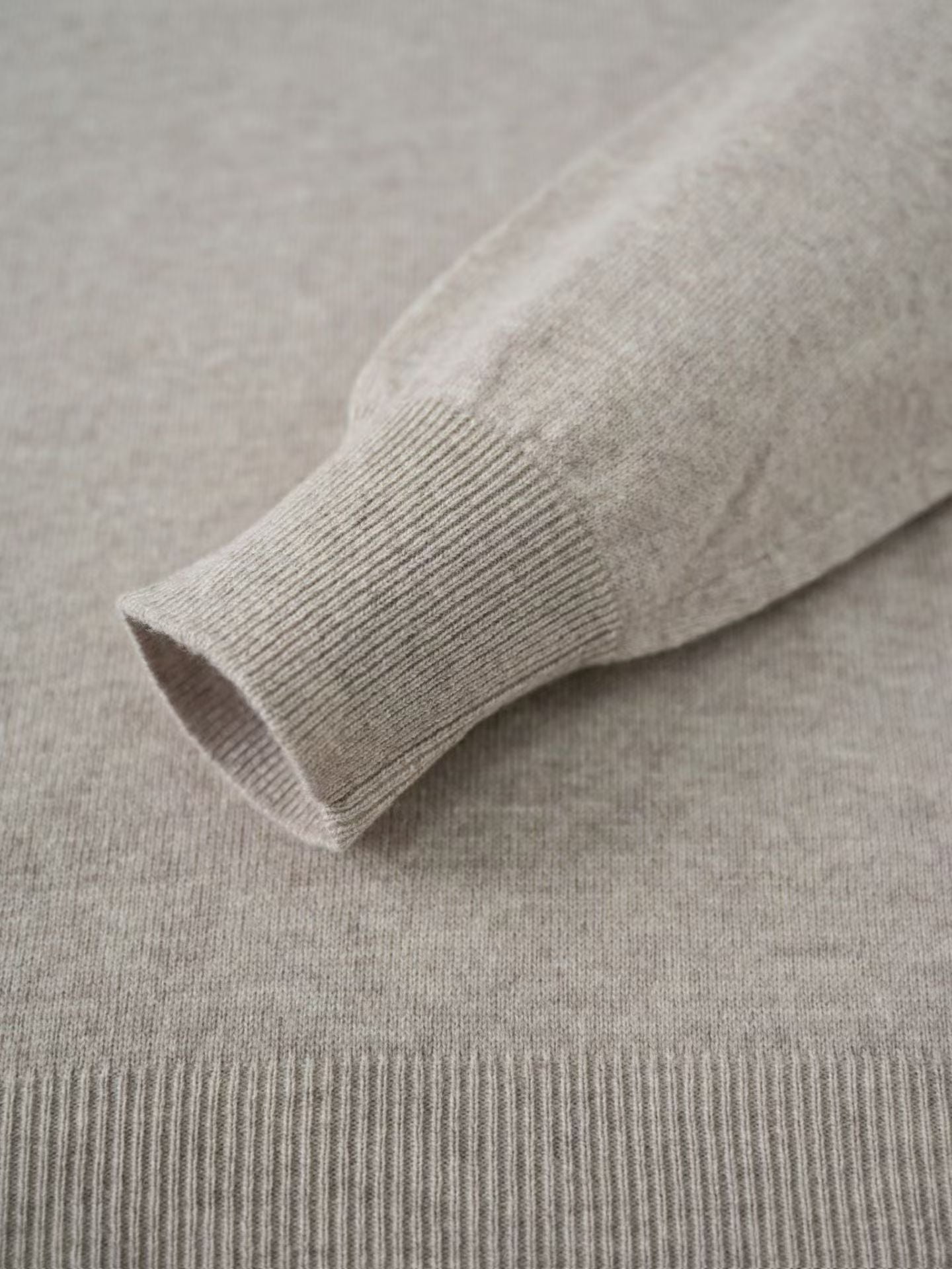 Loro Piana Herren-Pullover aus Baby-Kaschmir in Hellbeige