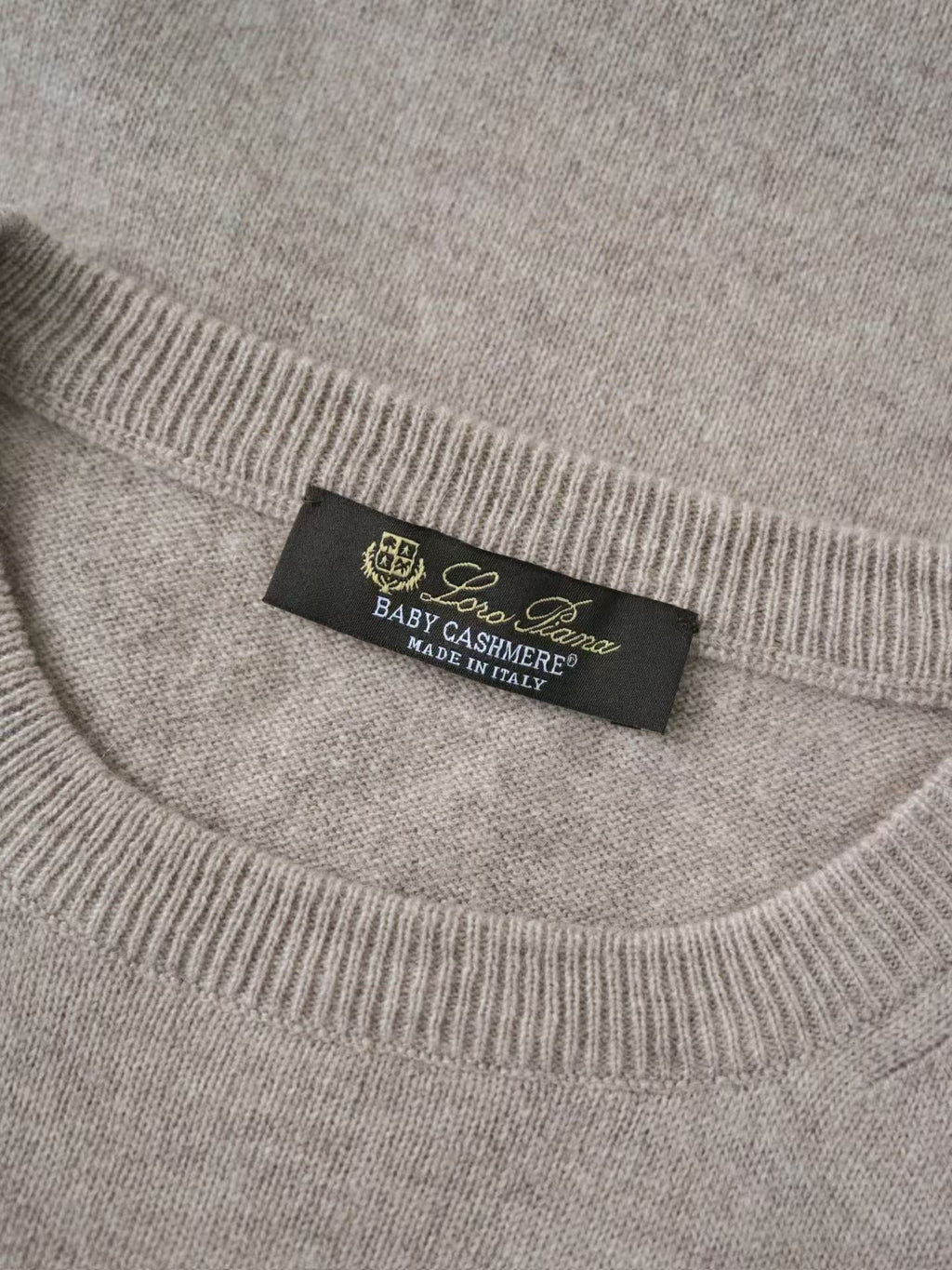 Loro Piana Herren-Pullover aus Baby-Kaschmir in Hellbeige