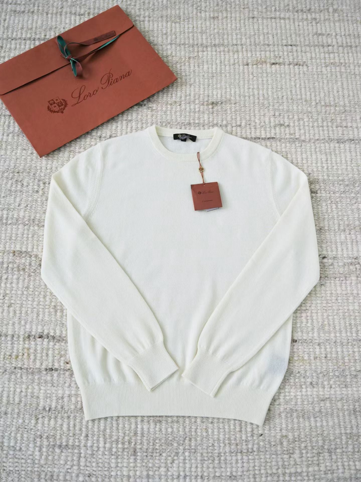 Loro Piana Herren-Pullover aus Baby-Kaschmir in Cremeweiss