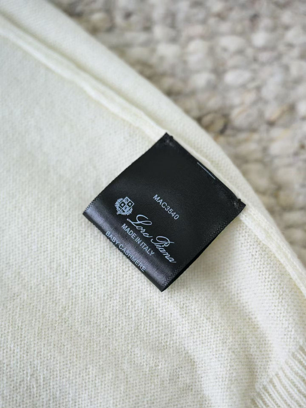 Loro Piana Herren-Pullover aus Baby-Kaschmir in Cremeweiss