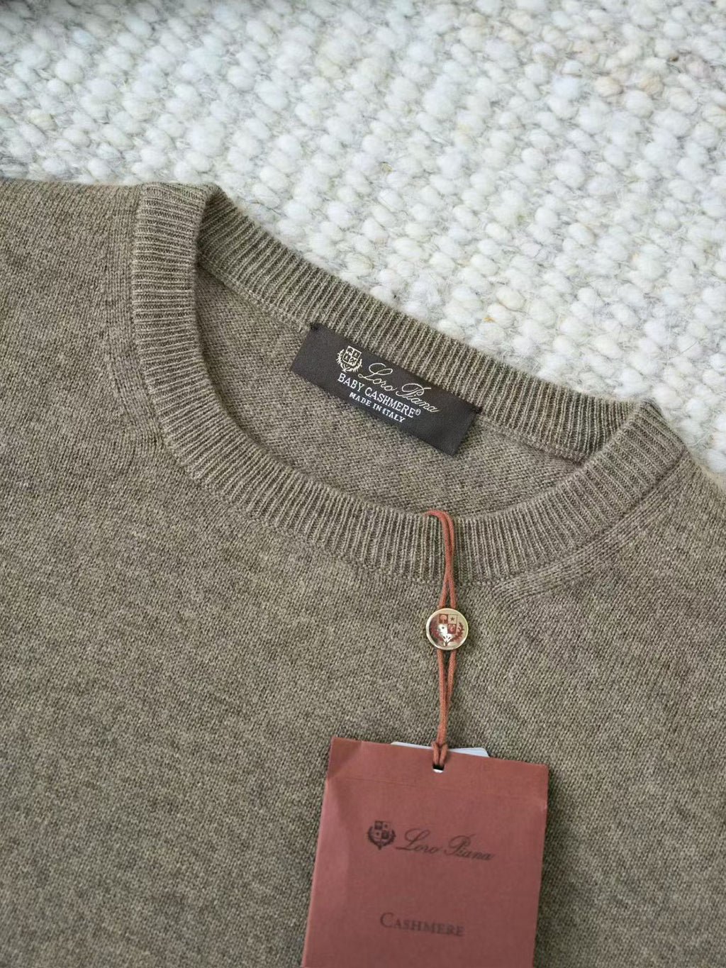 Loro Piana Herren-Pullover aus Baby-Kaschmir in Olivgrün