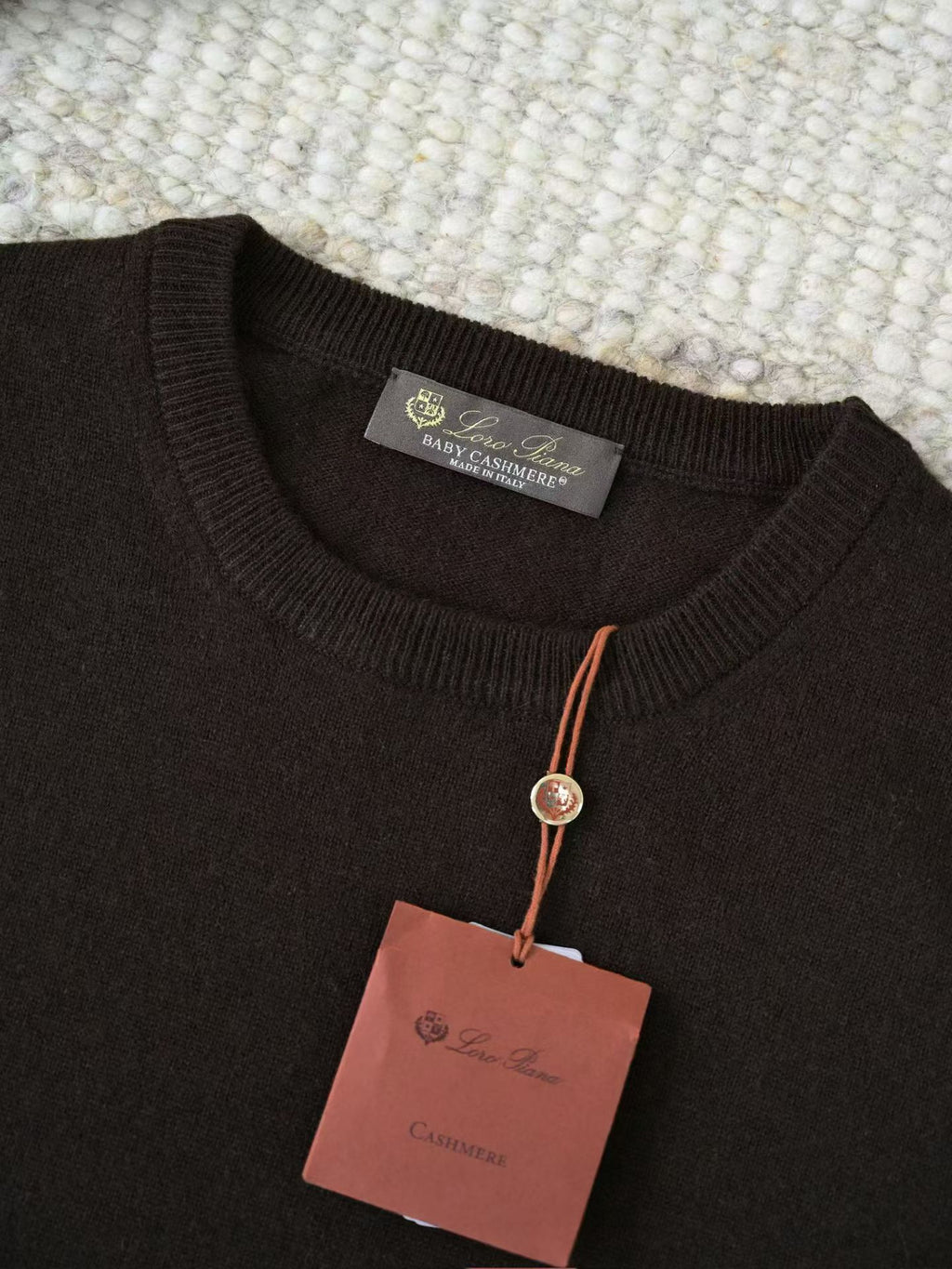 Loro Piana Herren-Pullover aus Baby-Kaschmir in Dunkelbraun