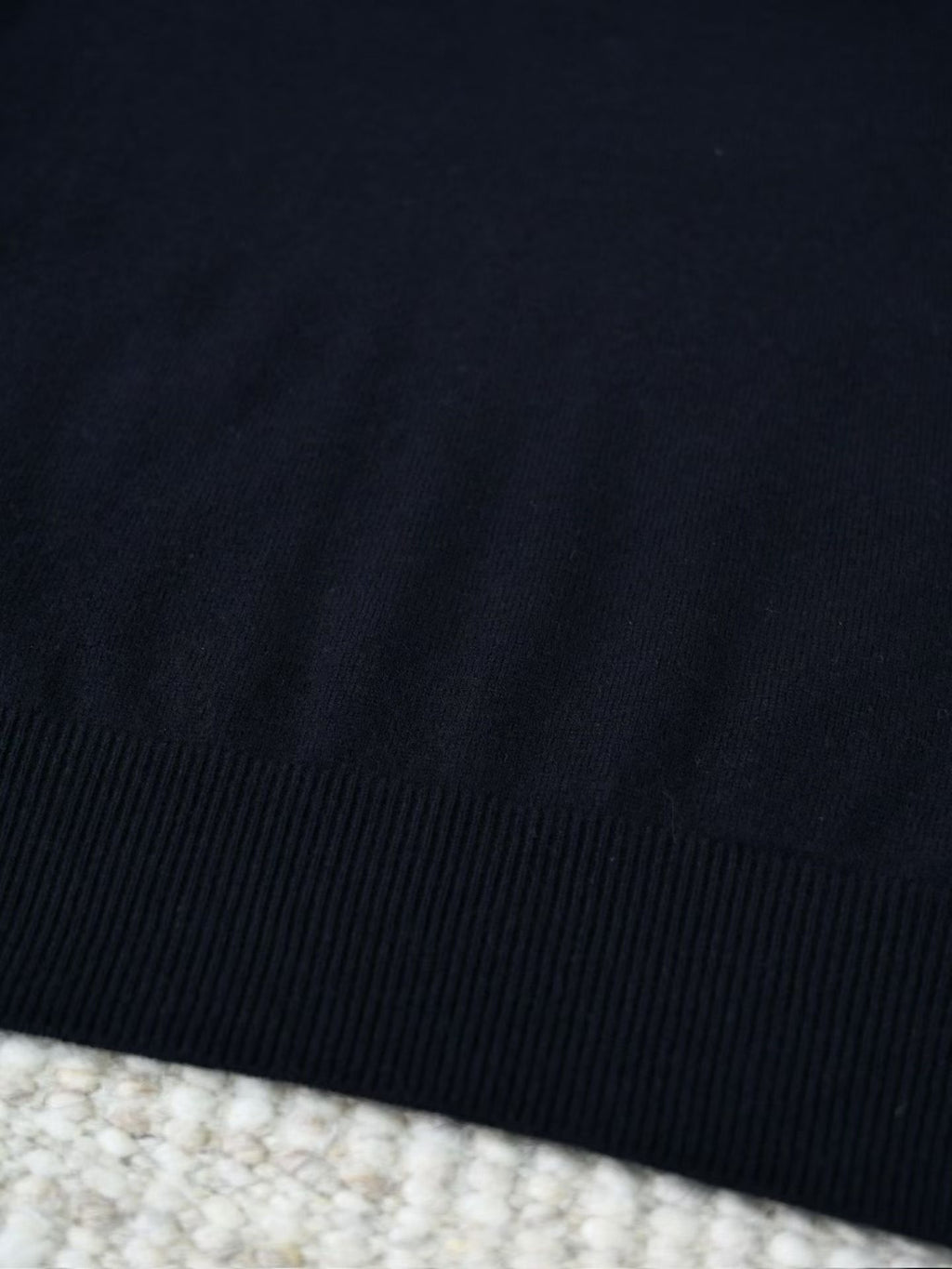 Loro Piana Herren-Pullover aus Baby-Kaschmir in Dunkelblau