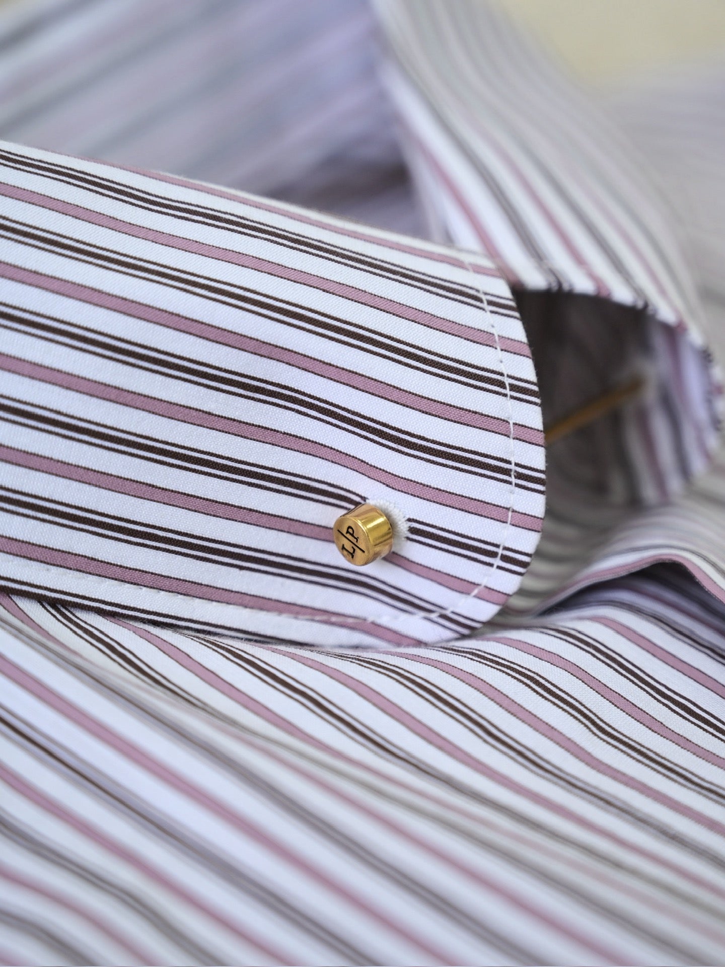 Loro Piana Herren-Hemd aus Baumwolle mit burgunder-weissem Streifenmuster