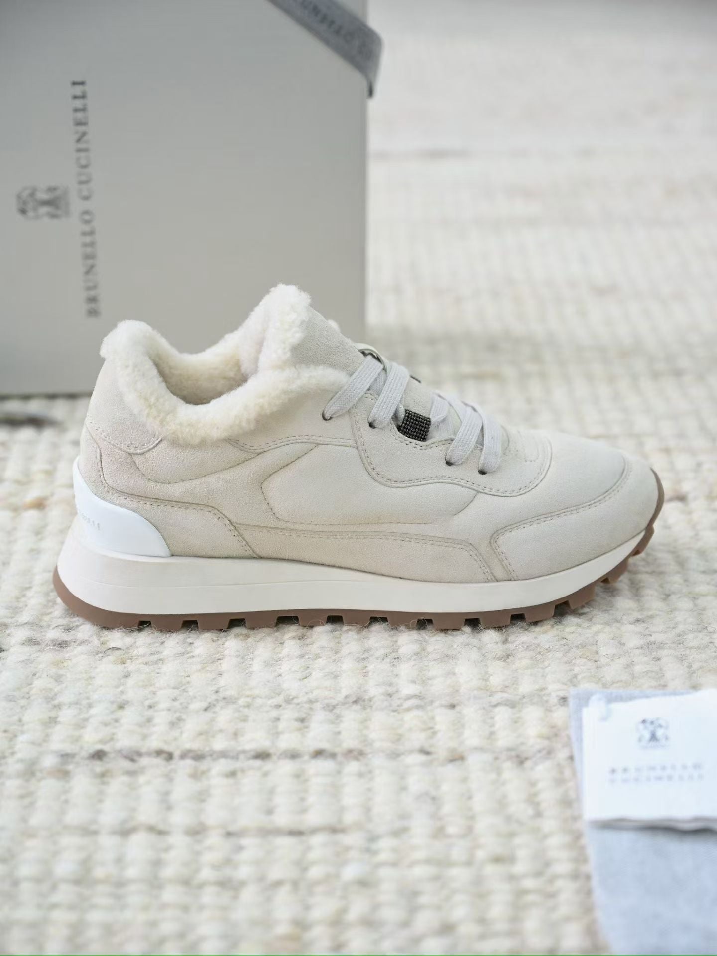 Brunello Cucinelli Damen-Sneaker aus Veloursleder mit Lammfellfutter