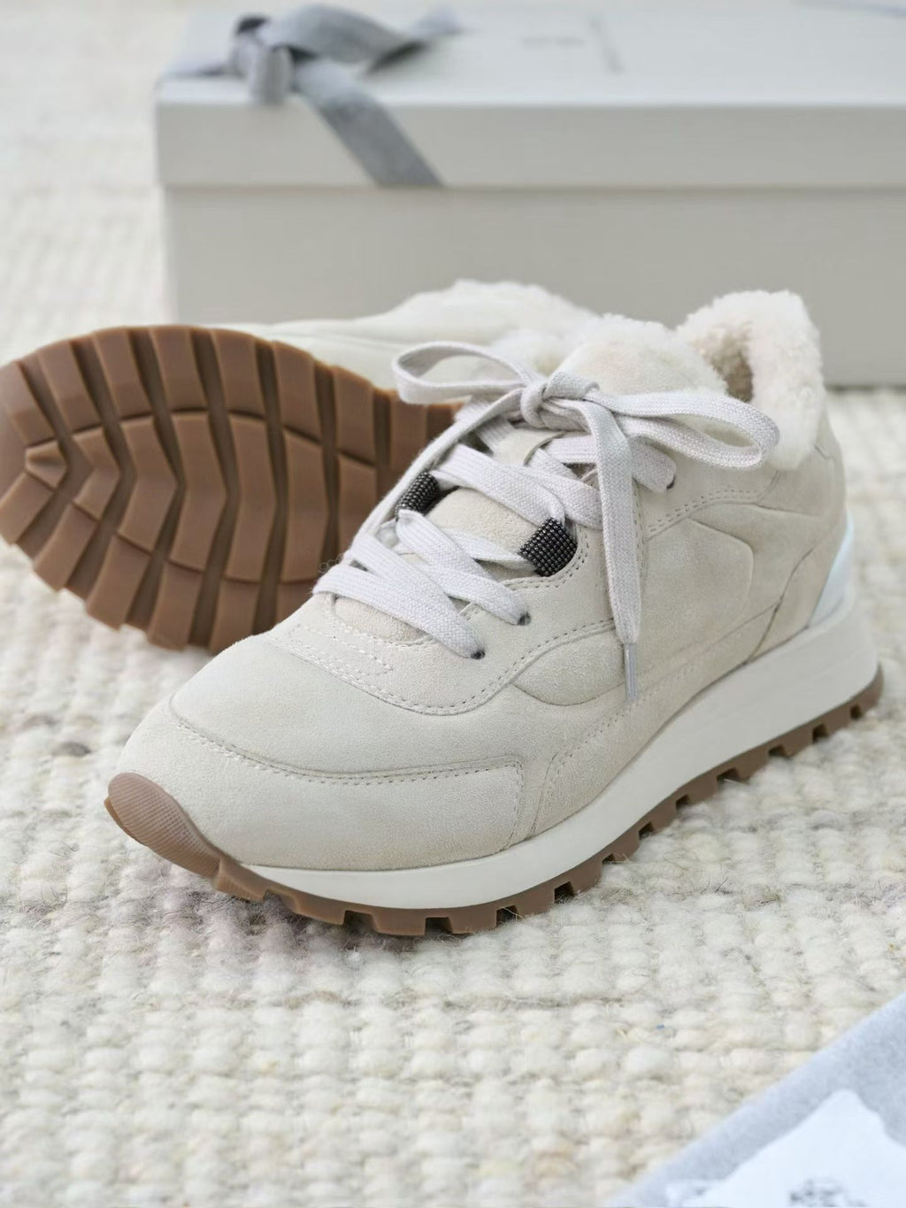 Brunello Cucinelli Damen-Sneaker aus Veloursleder mit Lammfellfutter