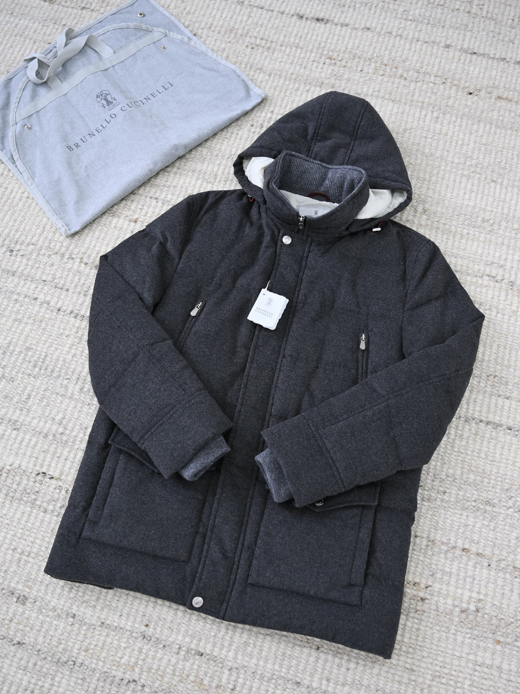 Brunello Cucinelli Herren Daunenparka aus Wollmix mit Kapuze (Dunkelgrau)