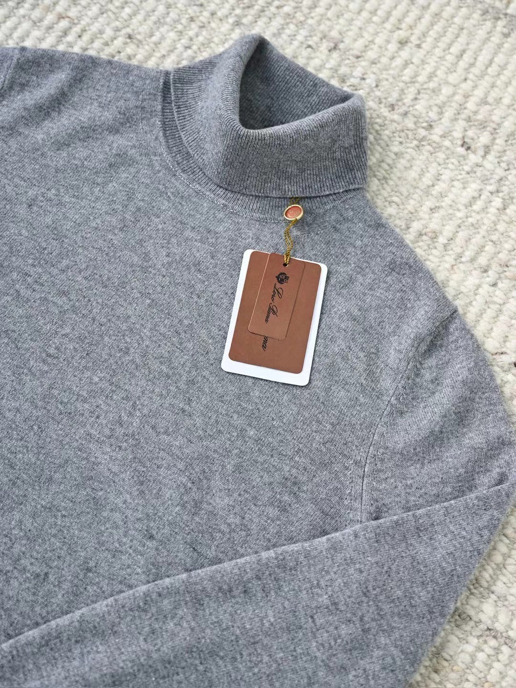 Sweater - Lightgrey