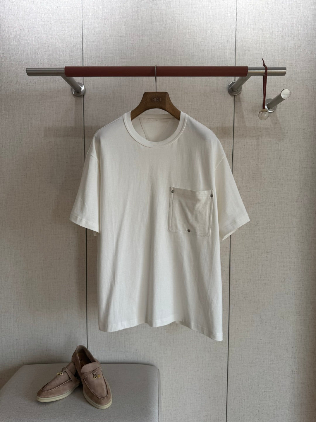 Shirt - White alternative 2