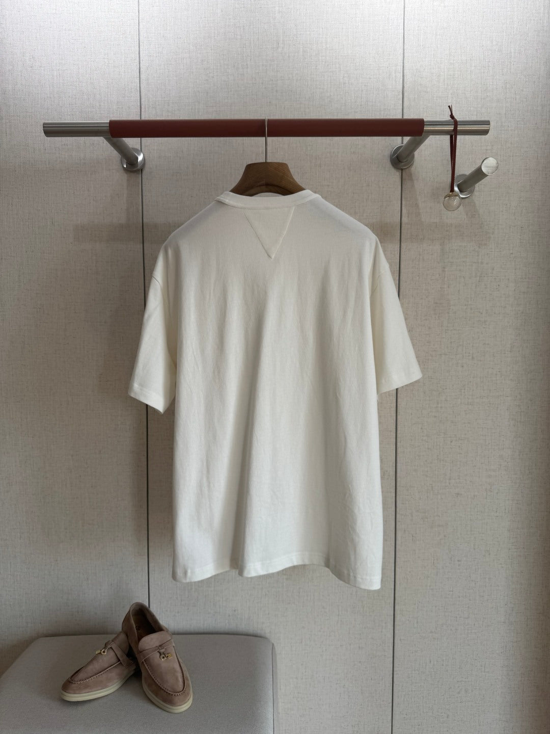 Shirt - White alternative 2