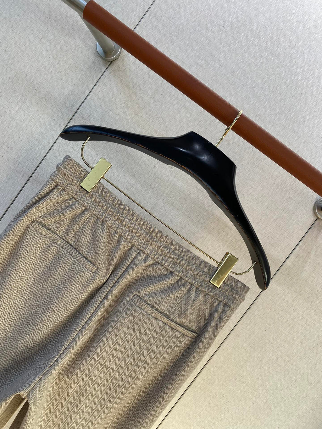 Trousers - Greywhite